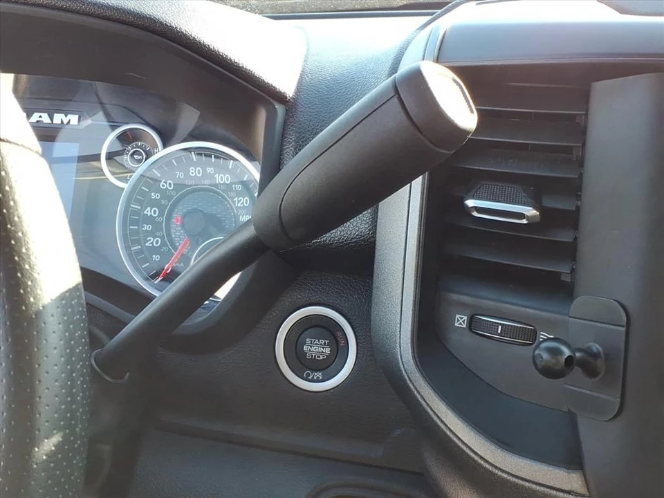 2023 Ram 3500 - Image 19 of 21