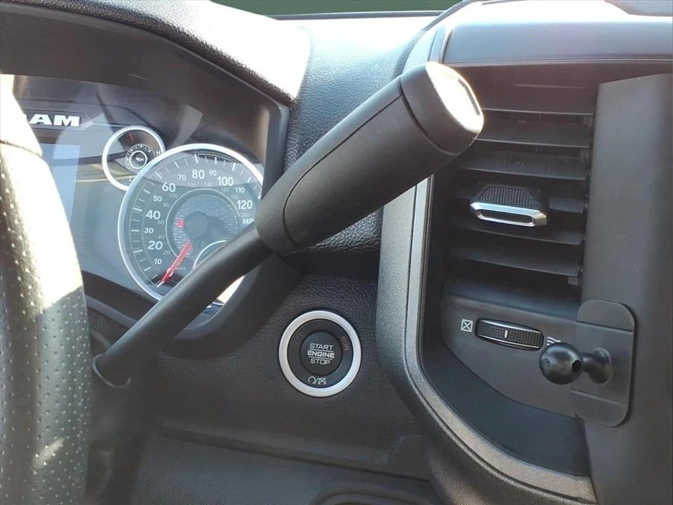 2023 Ram 3500 - Image 19 of 25