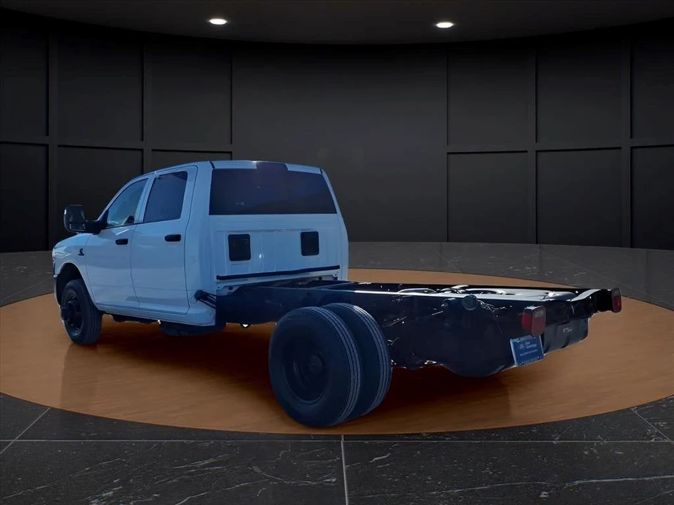 2023 Ram 3500 - Image 5 of 25