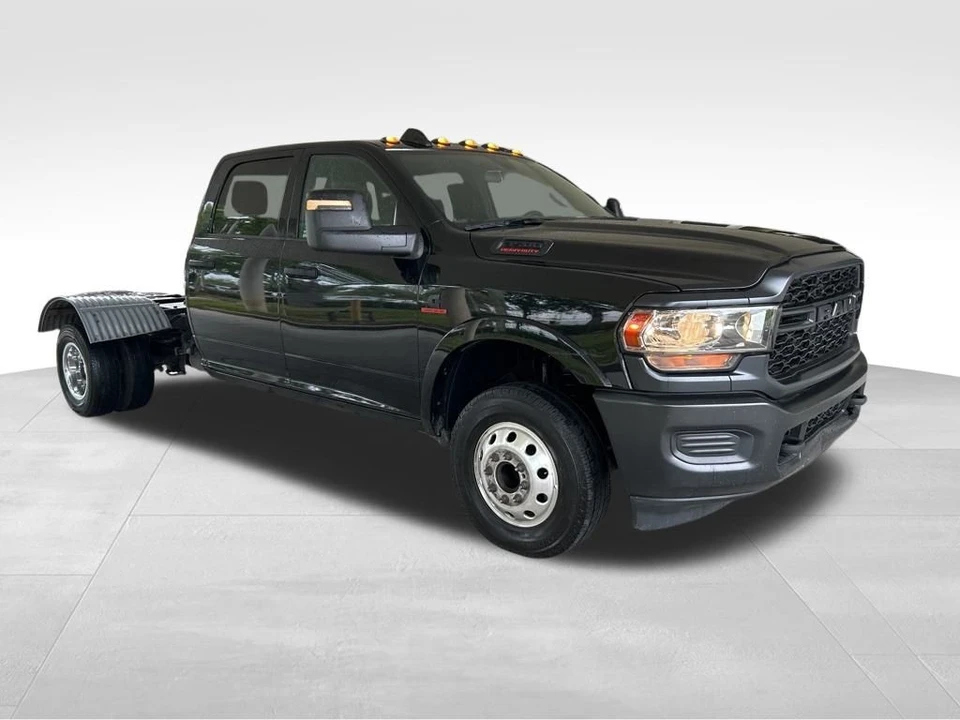 2023 Ram 3500 - Image 2 of 12