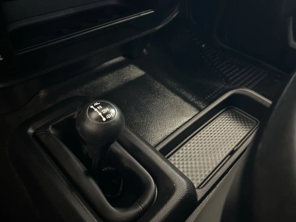 2023 Ram 3500 - Image 9 of 12