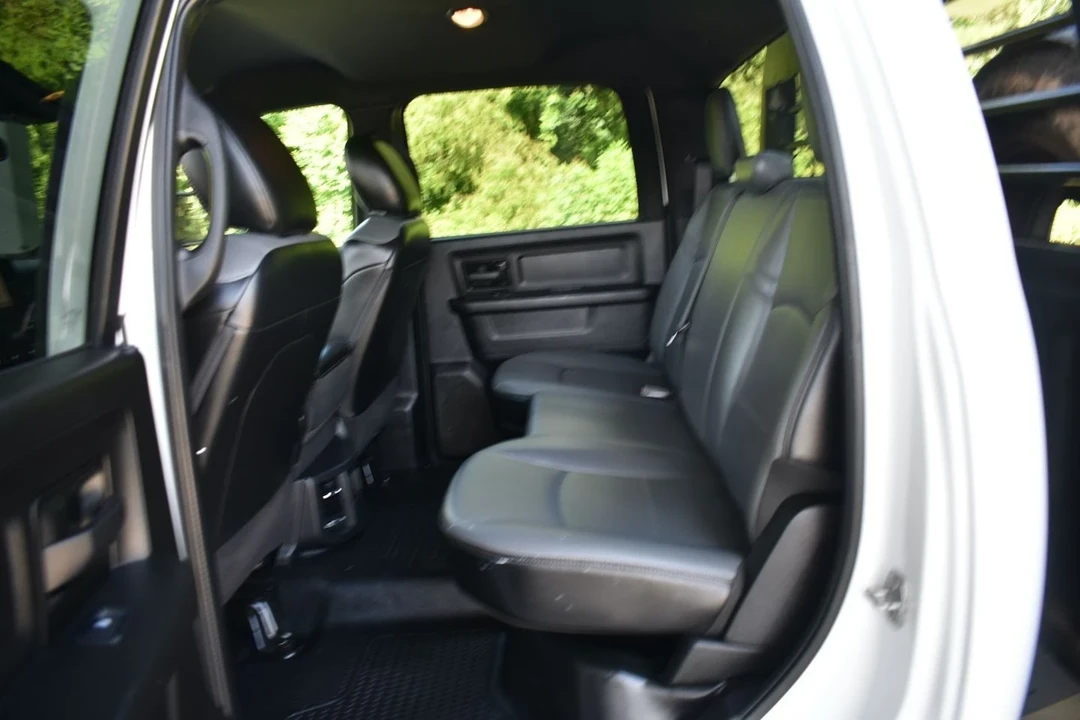 2023 Ram 3500 - Image 13 of 21