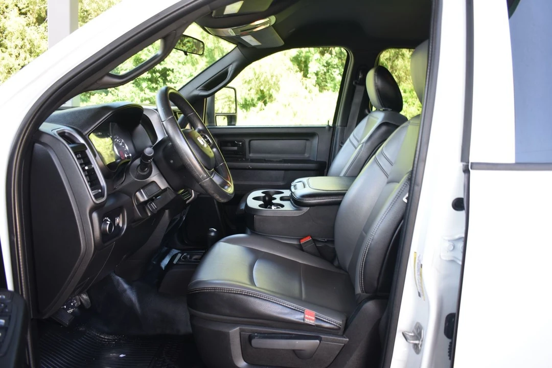 2023 Ram 3500 - Image 12 of 24