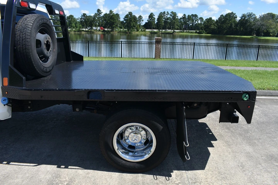 2023 Ram 3500 - Image 8 of 21