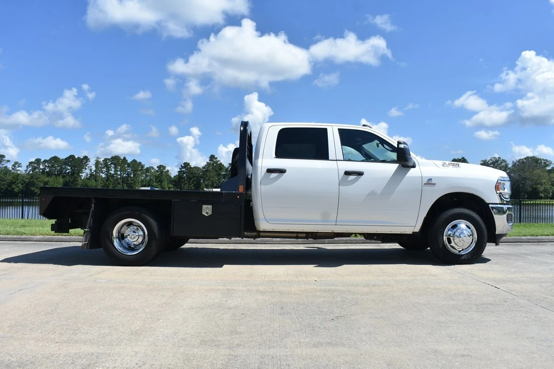 2023 Ram 3500 - Image 3 of 24