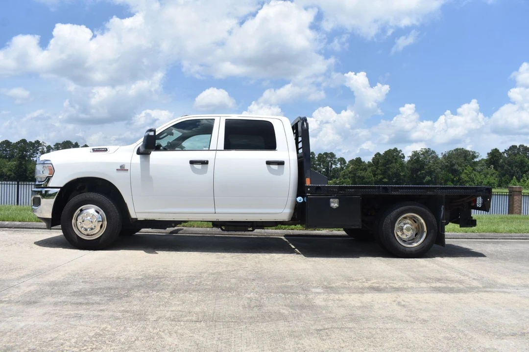 2023 Ram 3500 - Image 3 of 24