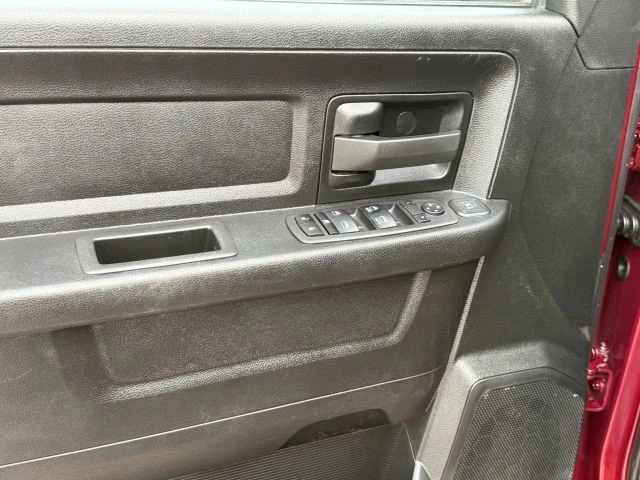2023 Ram 3500 - Image 28 of 31