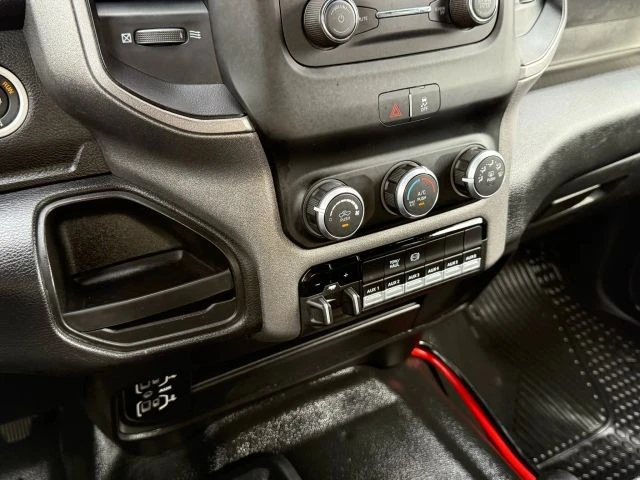 2023 Ram 3500 - Image 23 of 31