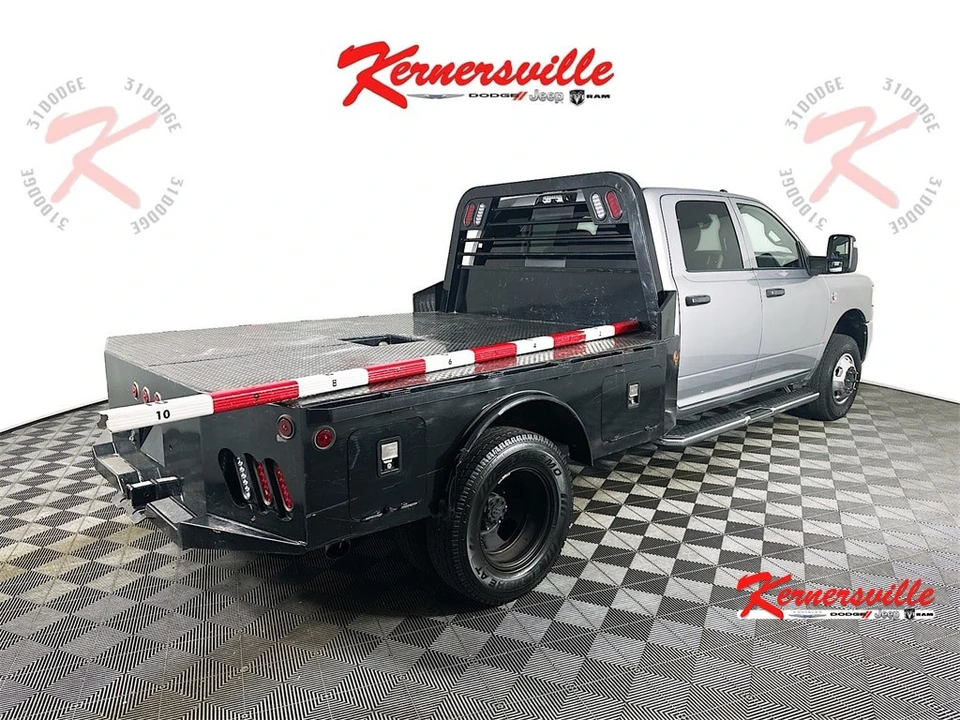 2023 Ram 3500 - Image 7 of 21