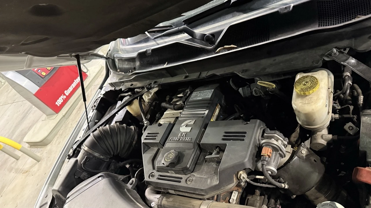 2023 Ram 4500 & 5500 - Image 17 of 17