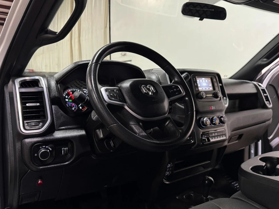 2023 Ram 4500 & 5500 - Image 10 of 21