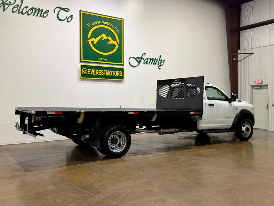 2023 Ram 4500 & 5500 - Image 8 of 21