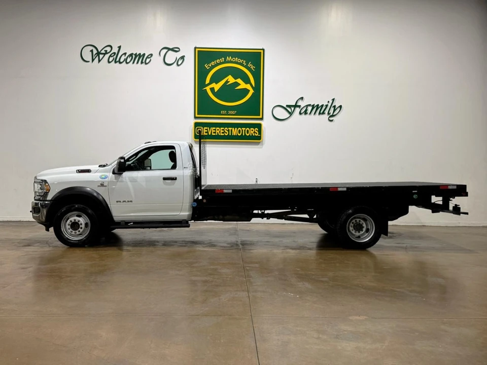 2023 Ram 4500 & 5500 - Image 5 of 21