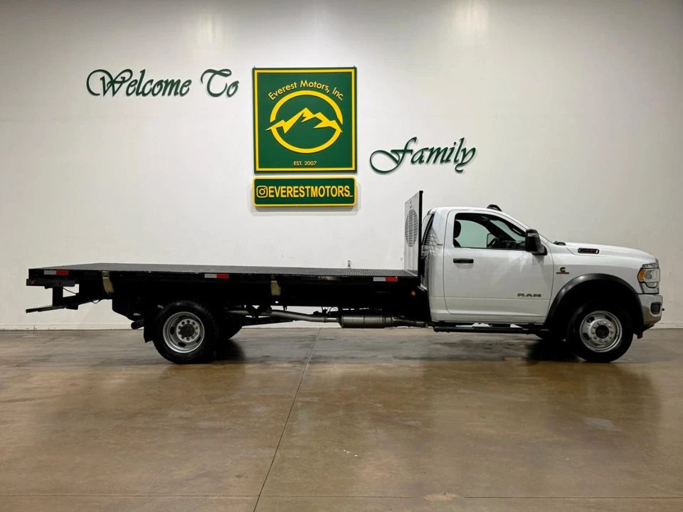 2023 Ram 4500 & 5500 - Image 9 of 21