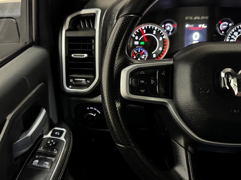2023 Ram 4500 & 5500 - Image 16 of 21