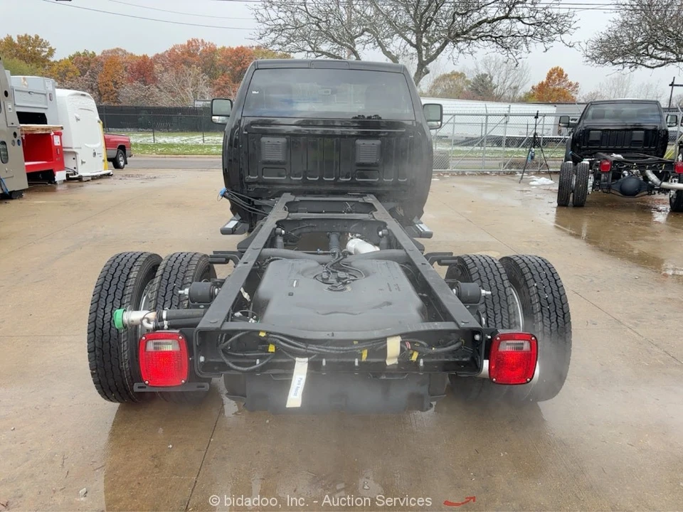 2023 Ram 4500 & 5500 - Image 8 of 12