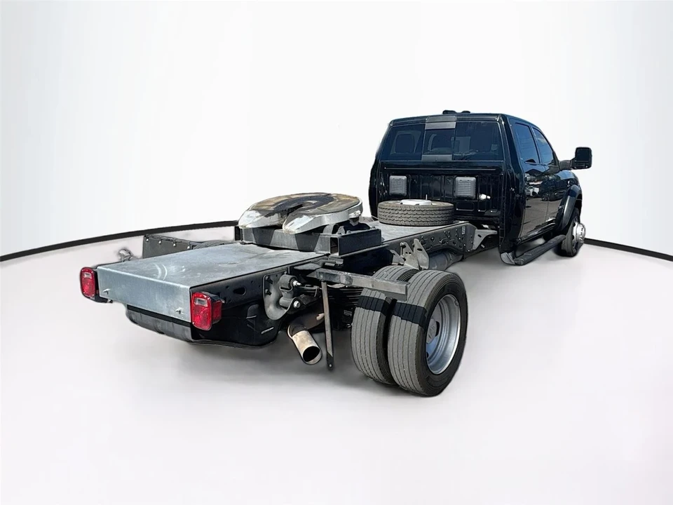 2023 Ram 4500 & 5500 - Image 7 of 13