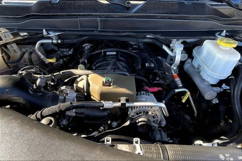 2023 Ram 4500 & 5500 - Image 9 of 12
