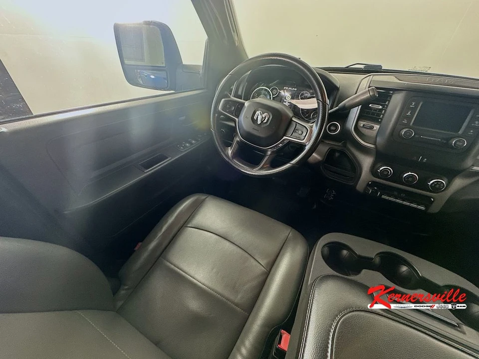 2023 Ram 4500 & 5500 - Image 9 of 24