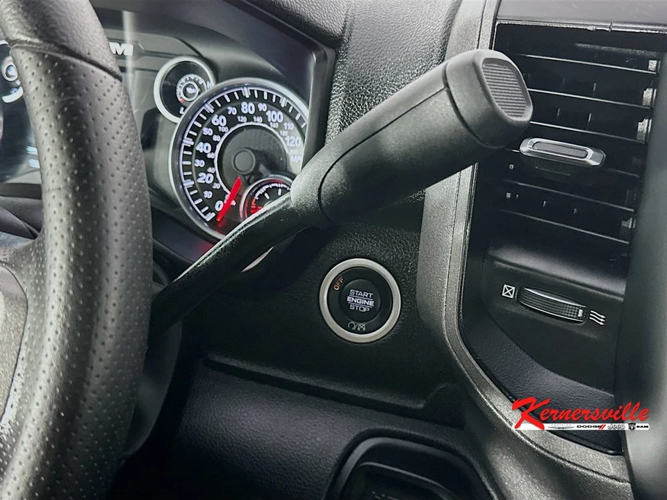 2023 Ram 4500 & 5500 - Image 16 of 24