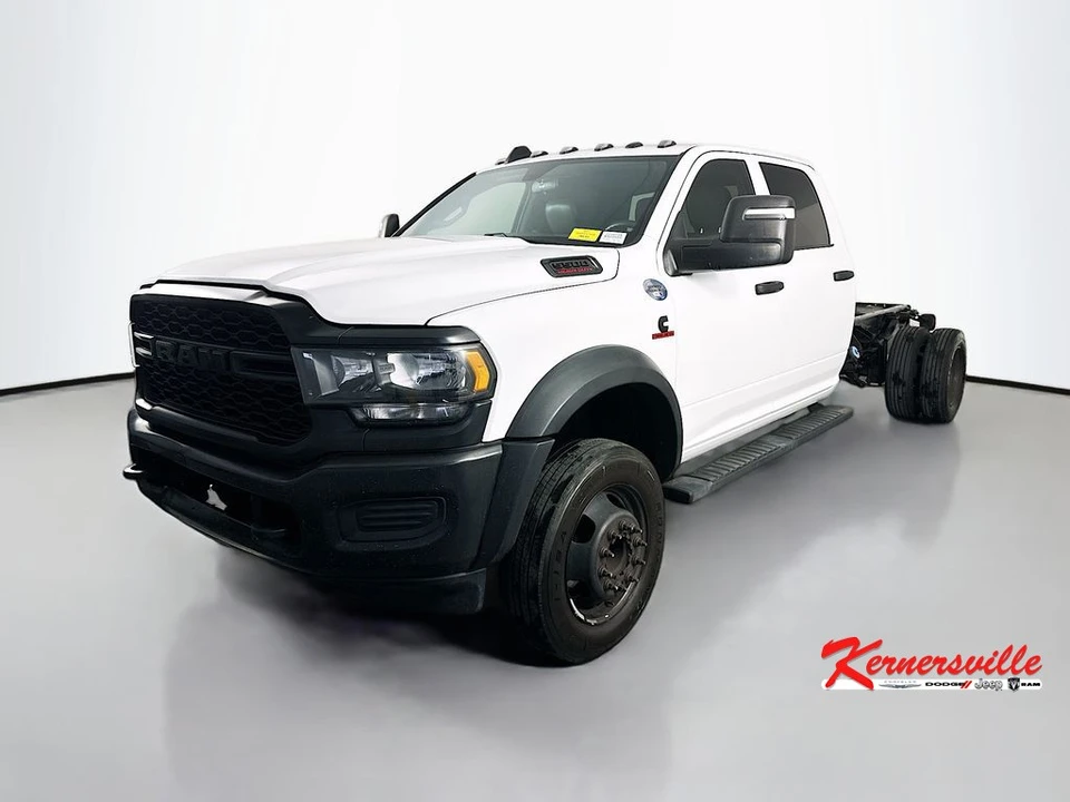2023 Ram 4500 & 5500 - Image 3 of 24