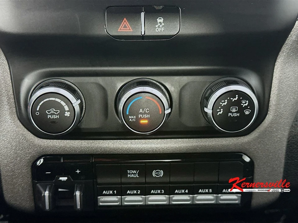 2023 Ram 4500 & 5500 - Image 18 of 24