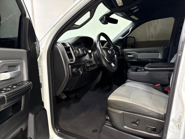 2023 Ram 3500 - Image 12 of 21