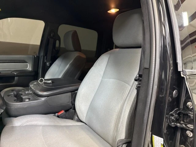 2023 Ram 2500 - Image 16 of 21