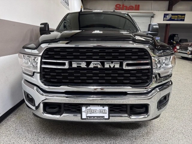 2023 Ram 2500 - Image 2 of 21