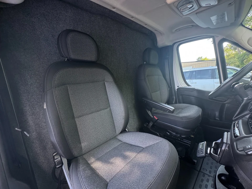 2023 Ram ProMaster - Image 17 of 21