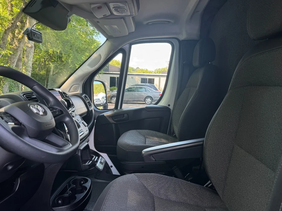 2023 Ram ProMaster - Image 15 of 21