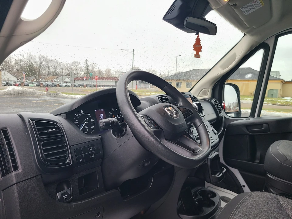 2023 Ram ProMaster - Image 9 of 21