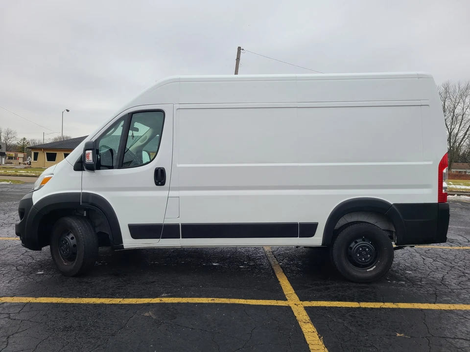 2023 Ram ProMaster - Image 2 of 21