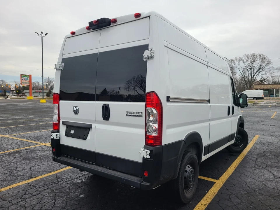 2023 Ram ProMaster - Image 5 of 21