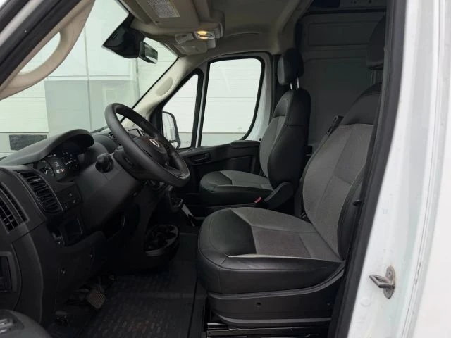 2023 Ram ProMaster - Image 9 of 21