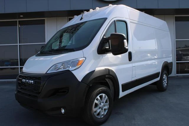 2023 Ram ProMaster - Image 3 of 12