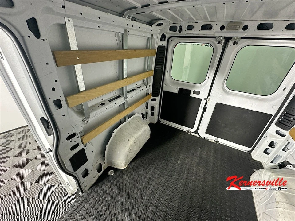 2023 Ram ProMaster - Image 12 of 21