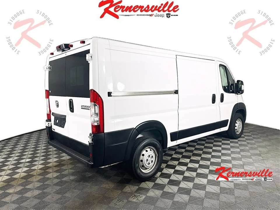 2023 Ram ProMaster - Image 7 of 12