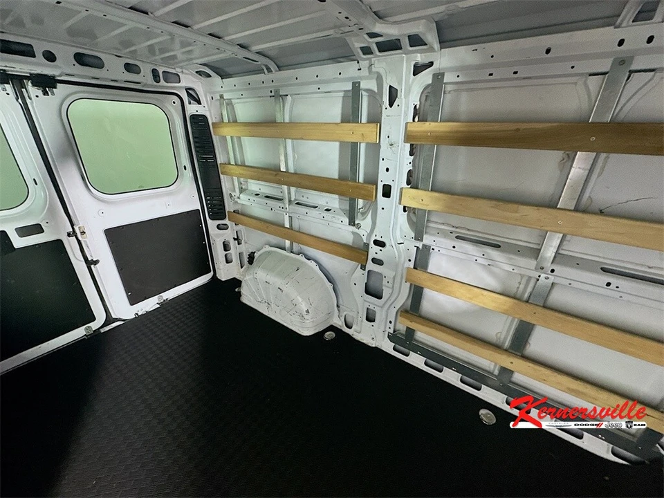 2023 Ram ProMaster - Image 14 of 21