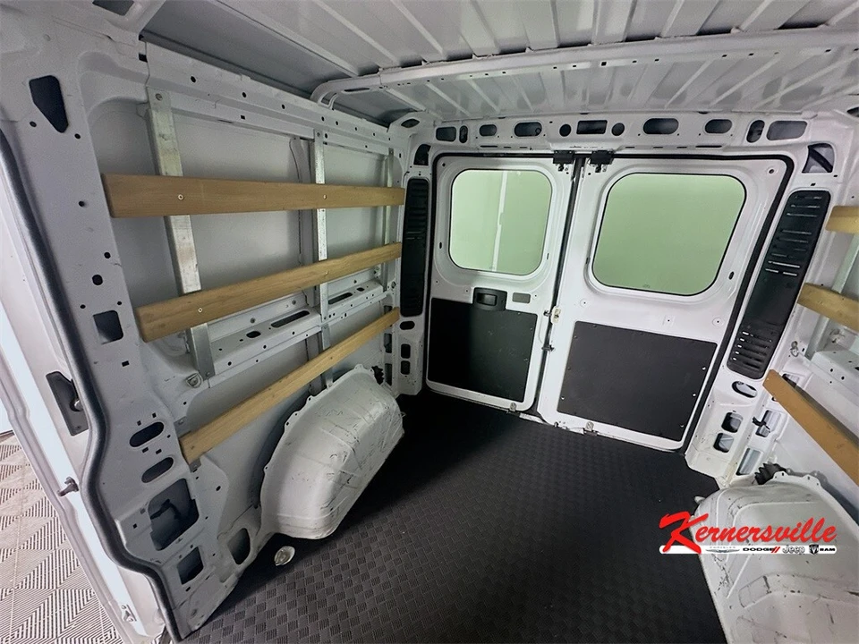 2023 Ram ProMaster - Image 12 of 21