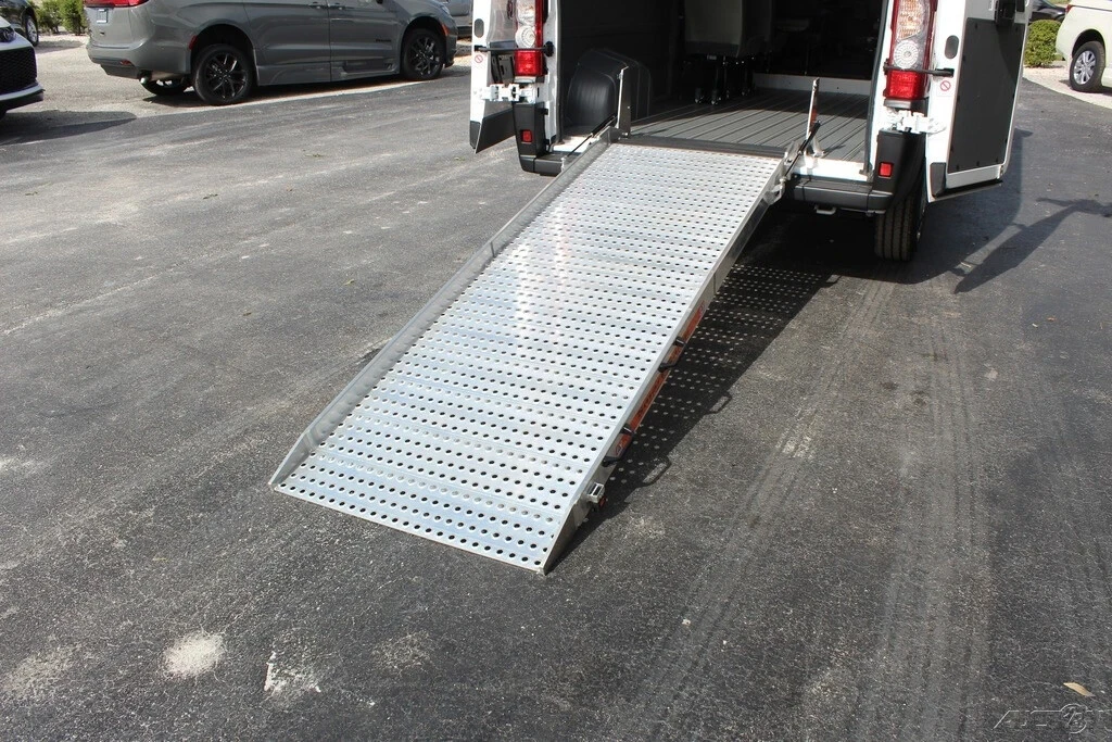 2023 Ram ProMaster - Image 5 of 12
