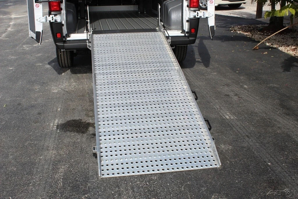 2023 Ram ProMaster - Image 4 of 12