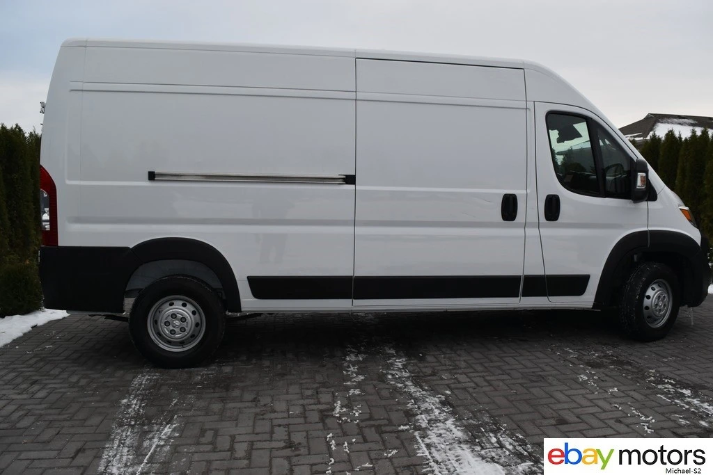 2023 Ram ProMaster - Image 4 of 21