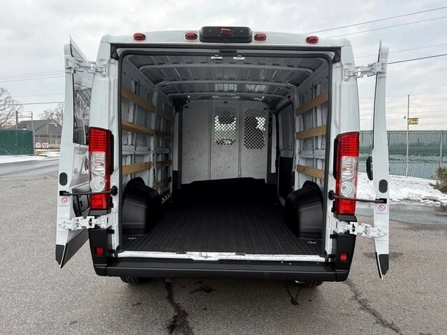 2023 Ram ProMaster - Image 11 of 12