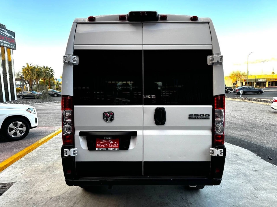 2023 Ram ProMaster - Image 10 of 12