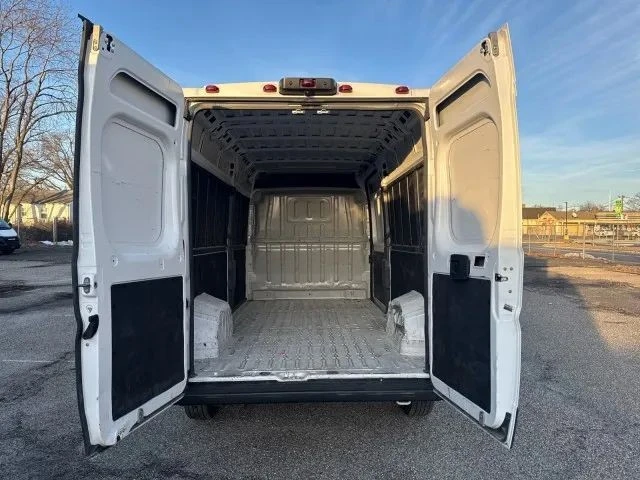2023 Ram ProMaster - Image 5 of 8