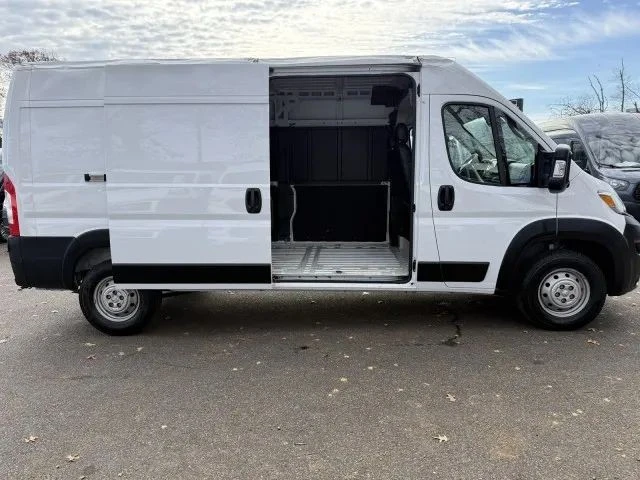 2023 Ram ProMaster - Image 9 of 12