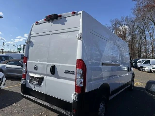 2023 Ram ProMaster - Image 7 of 12