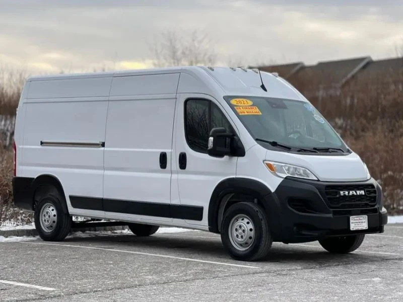 2023 Ram ProMaster - Image 2 of 12