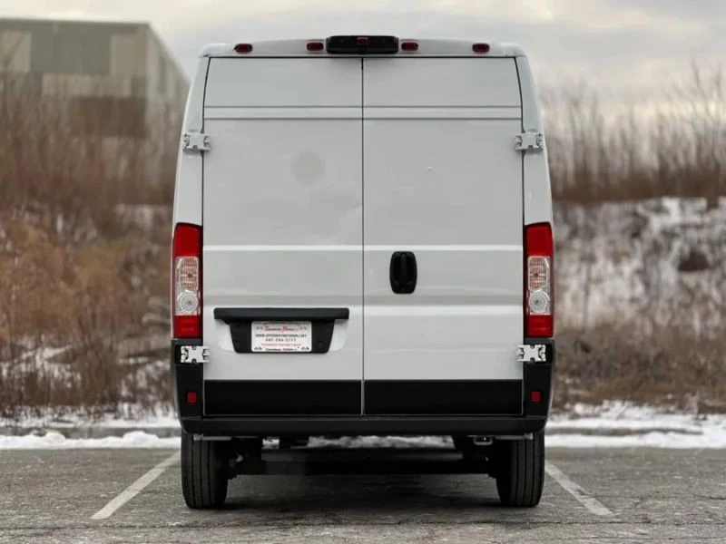 2023 Ram ProMaster - Image 7 of 12